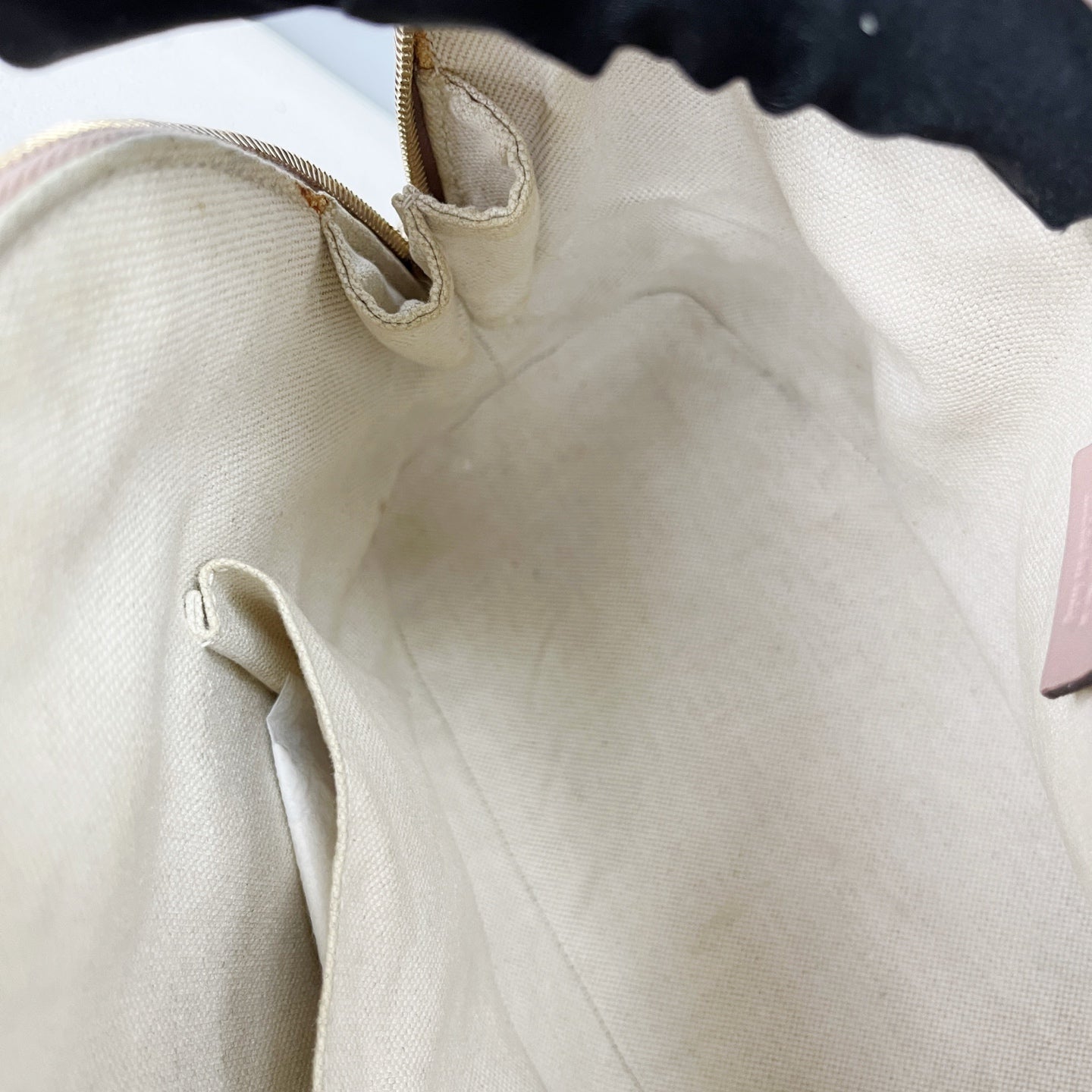Gucci Pink 309617-AV12G-6812