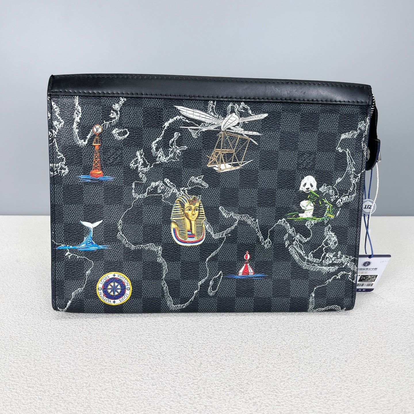 Louis Vuitton Clutch N40205
