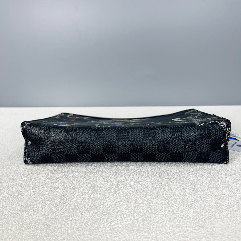 Louis Vuitton Clutch N40205