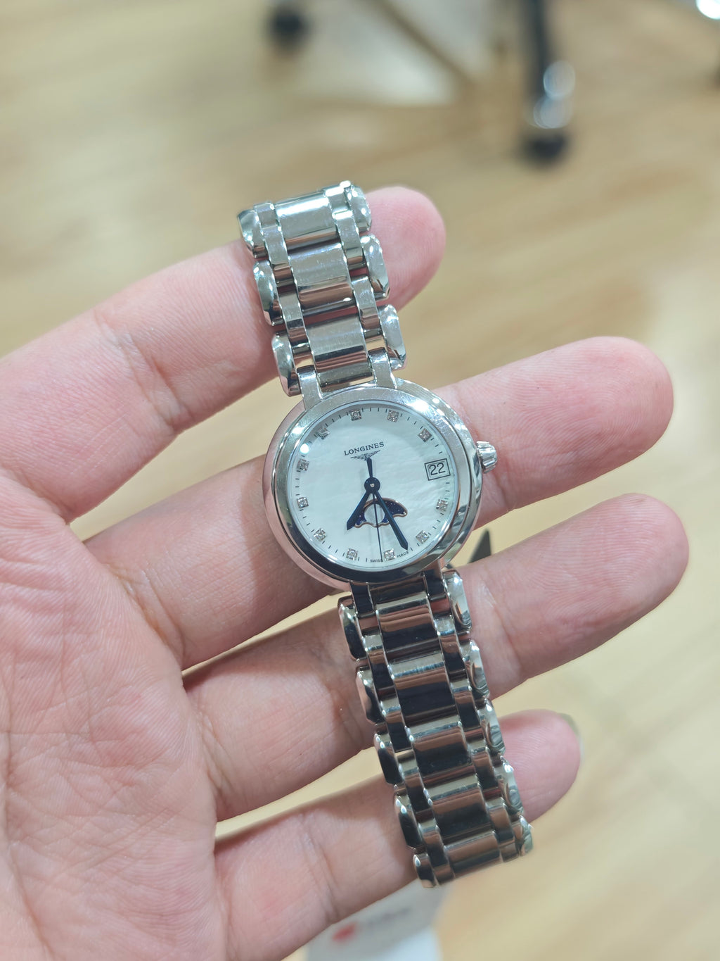 Longines Longines Heart Moon Collection Quartz watch 30.50mm L8.115.4.87.6