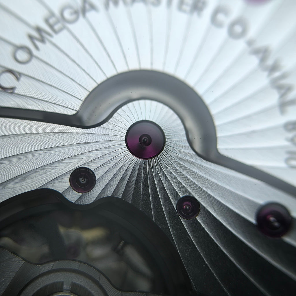 Omega Flying Disc Series 40 435.13.40.21.03.001