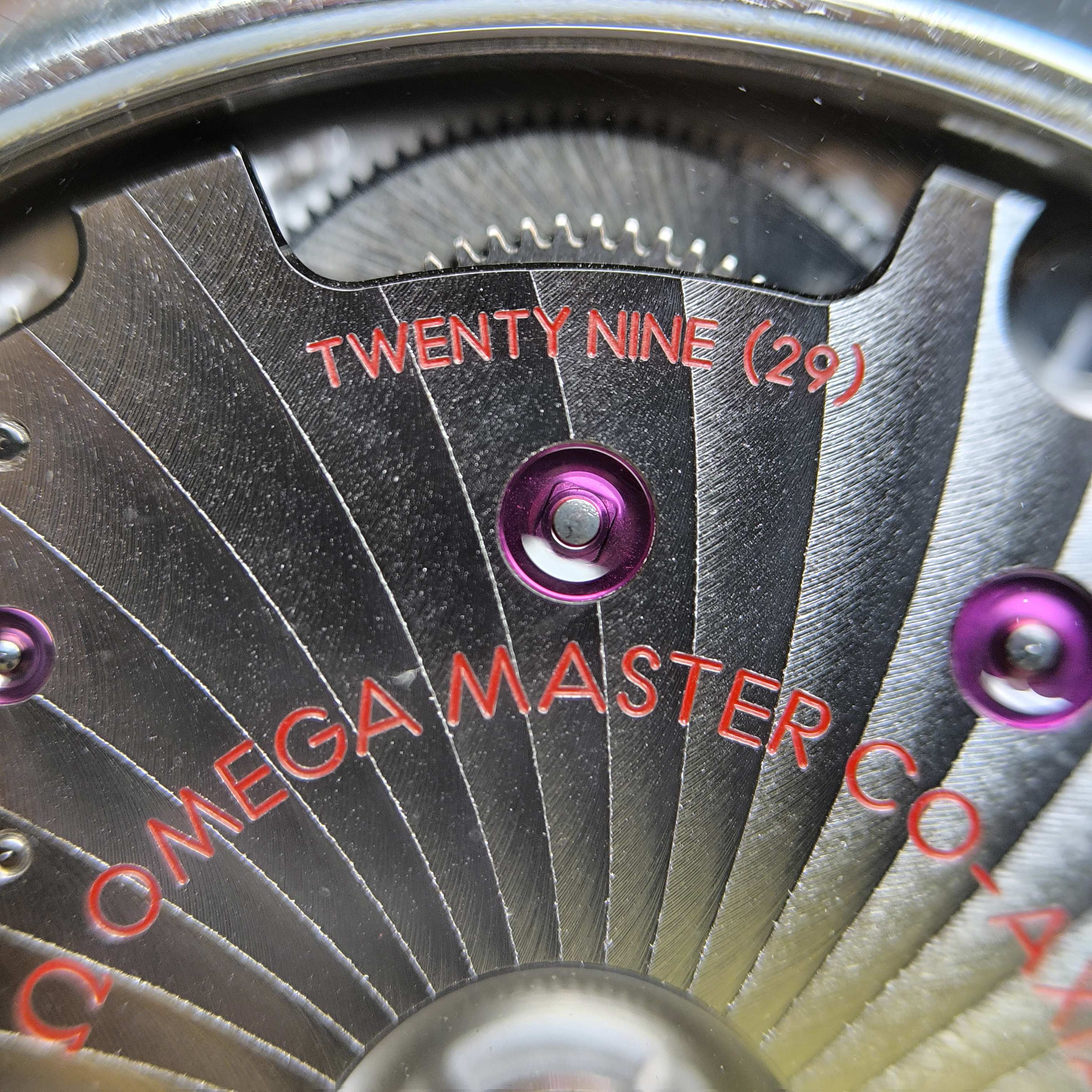 Omega Flying Disc Series 40 435.13.40.21.03.001
