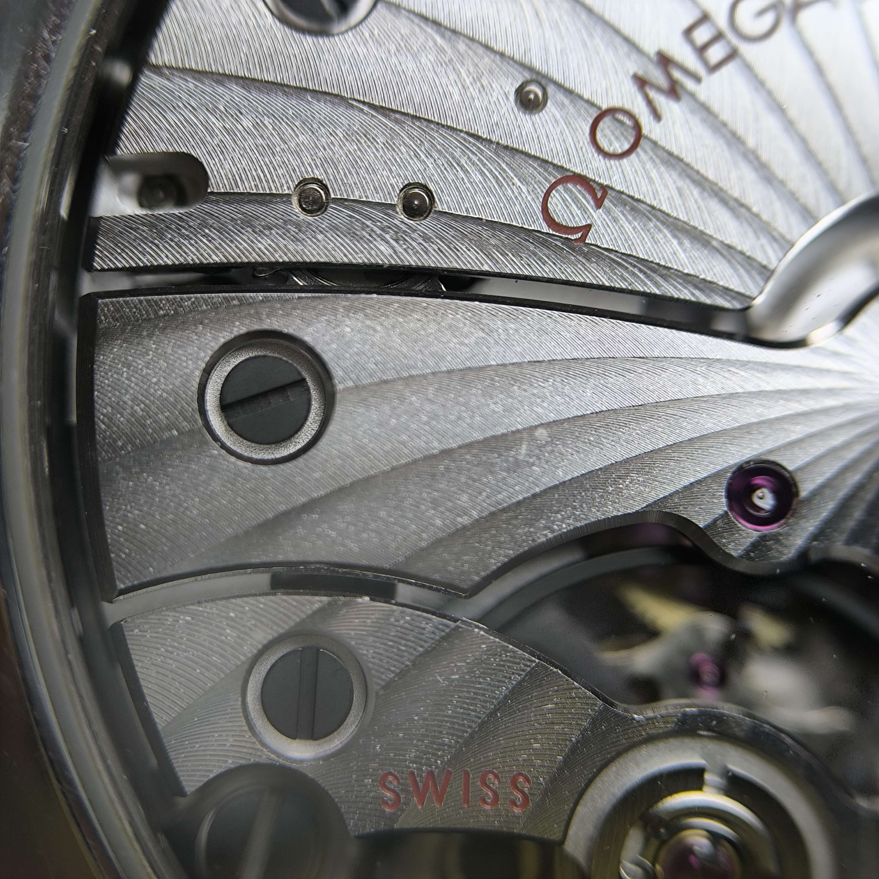 Omega Flying Disc Series 40 435.13.40.21.03.001