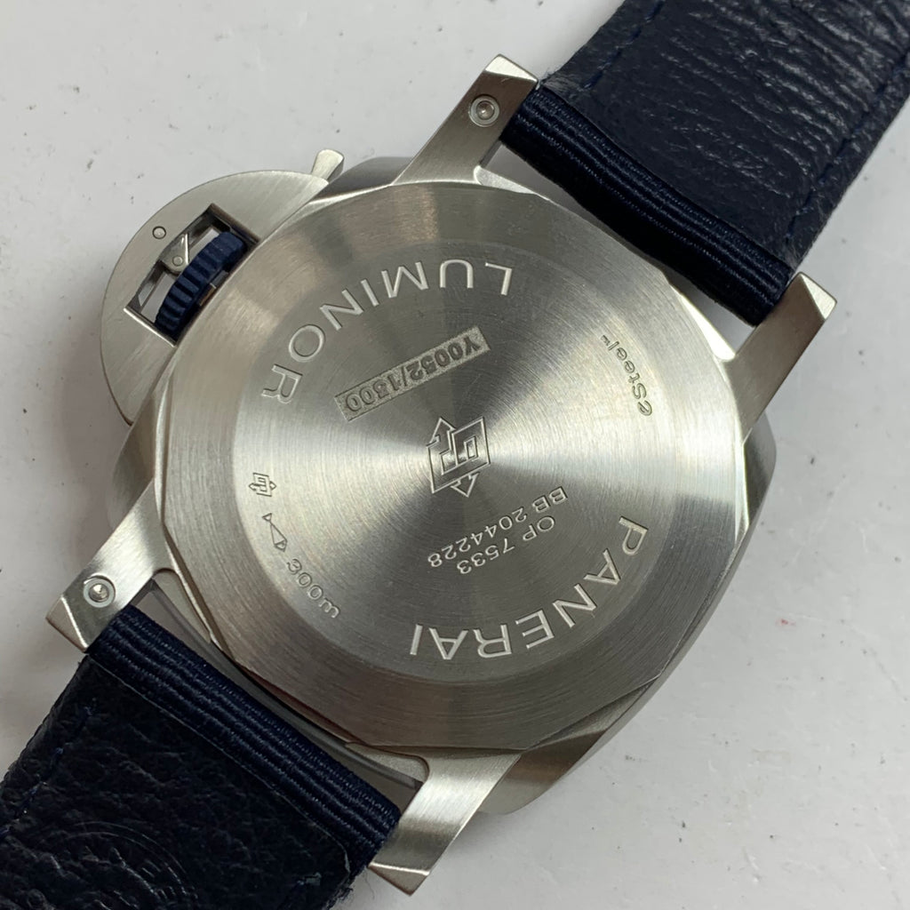 Panerai LUMINOR Luminor 44mm PAM01157