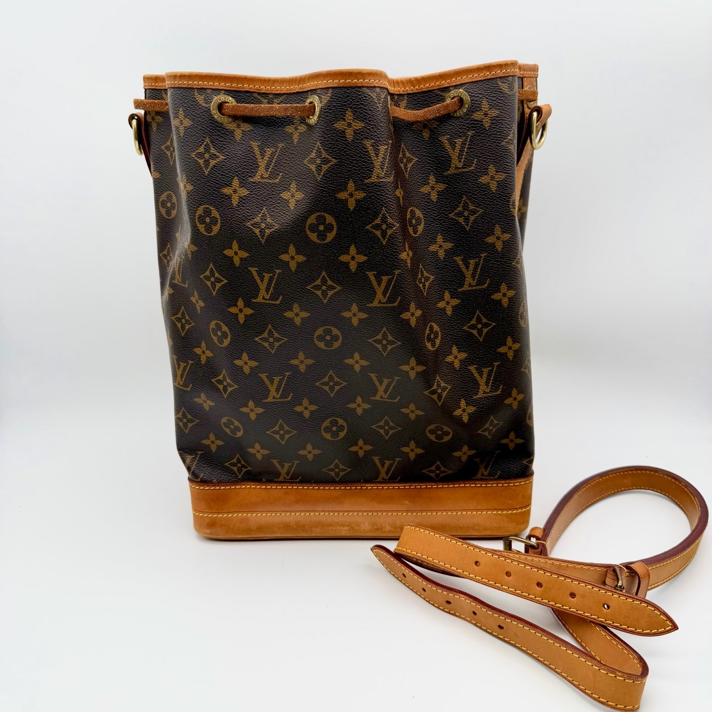 Louis Vuitton Shoulder Bag