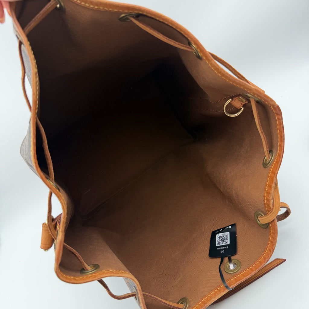 Louis Vuitton Shoulder Bag