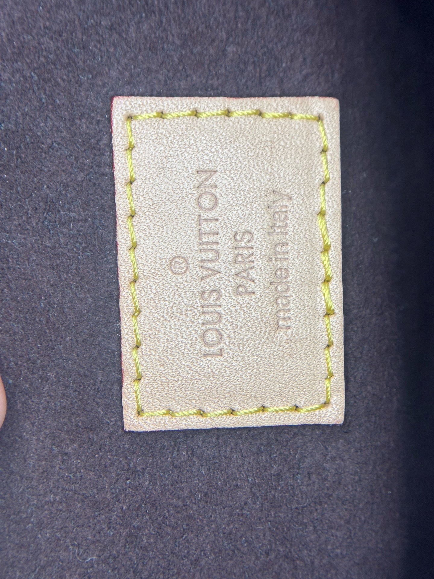 Louis Vuitton Messenger Bag