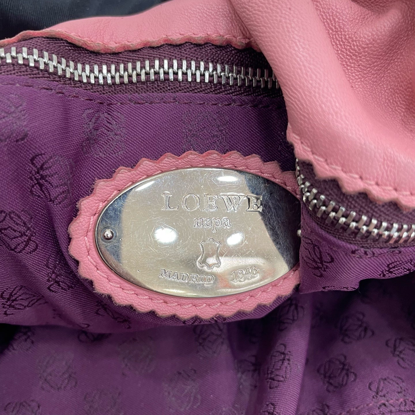 Loewe Pink
