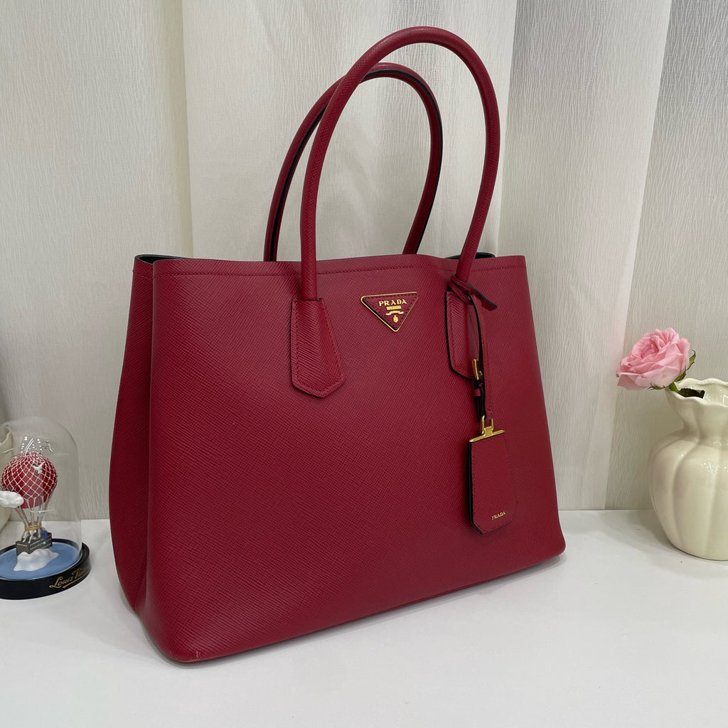 Prada Red