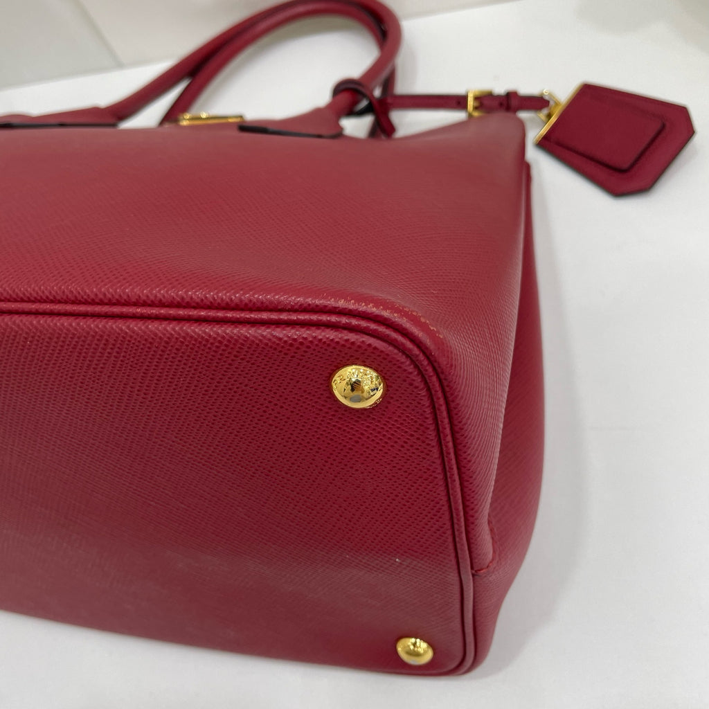 Prada Red