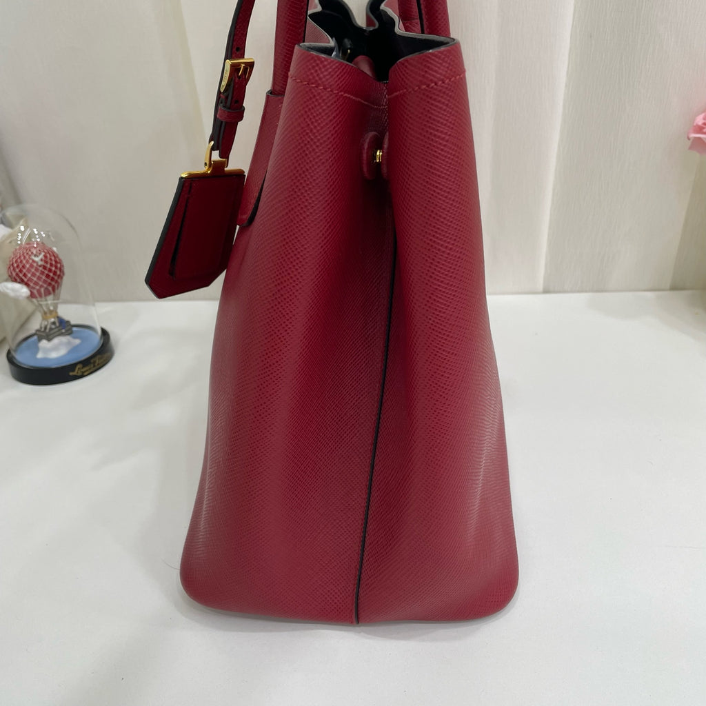 Prada Red