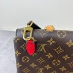 Louis Vuitton Red Messenger Bag M44286
