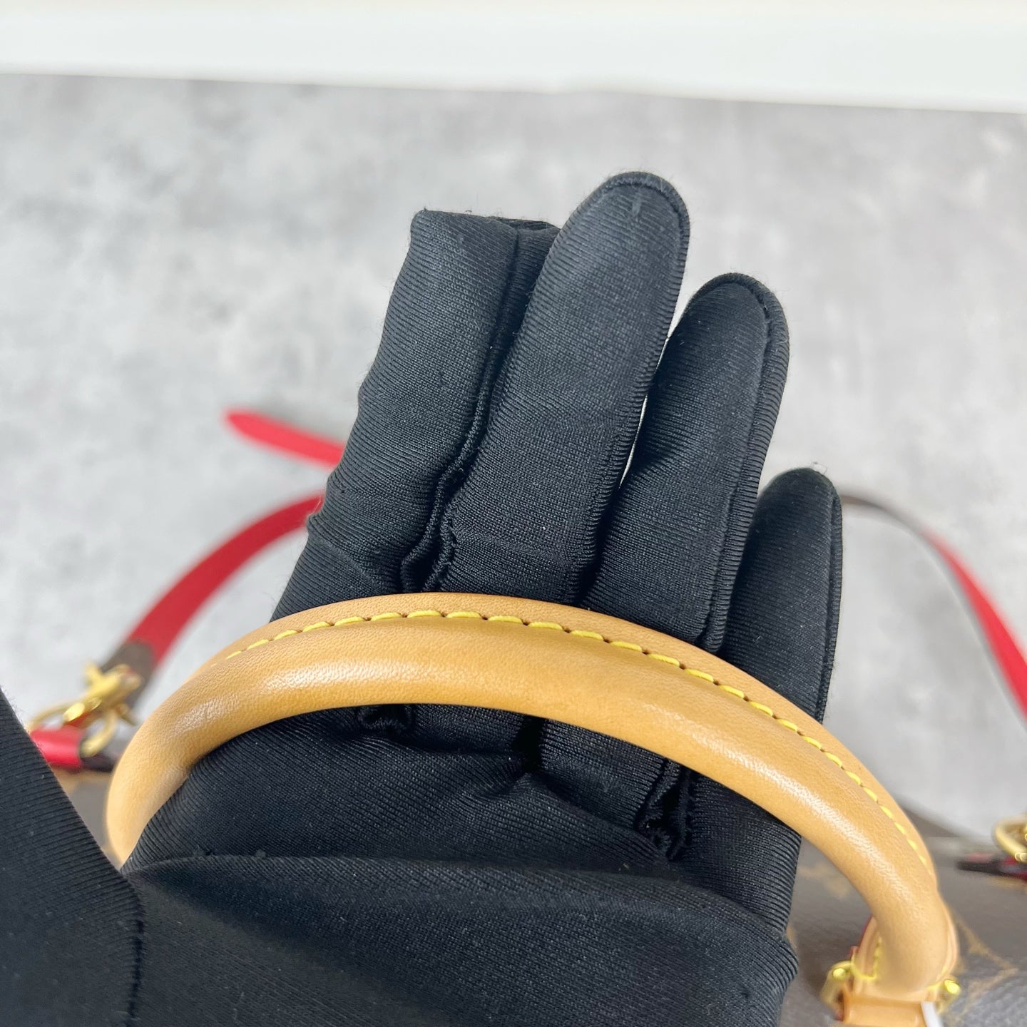 Louis Vuitton Red Messenger Bag M44286