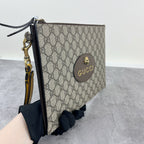 Gucci Neo Vintage GG Supreme canvas clutch bag Canvas Yellow Clutch 473956 K9GOT 8861