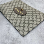 Gucci Neo Vintage GG Supreme canvas clutch bag Canvas Yellow Clutch 473956 K9GOT 8861