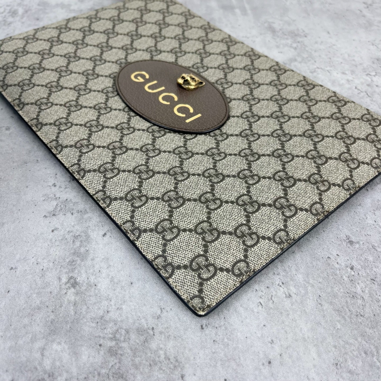 Gucci Neo Vintage GG Supreme canvas clutch bag Canvas Yellow Clutch 473956 K9GOT 8861