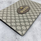Gucci Neo Vintage GG Supreme canvas clutch bag Canvas Yellow Clutch 473956 K9GOT 8861