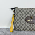Gucci Neo Vintage GG Supreme canvas clutch bag Canvas Yellow Clutch 473956 K9GOT 8861