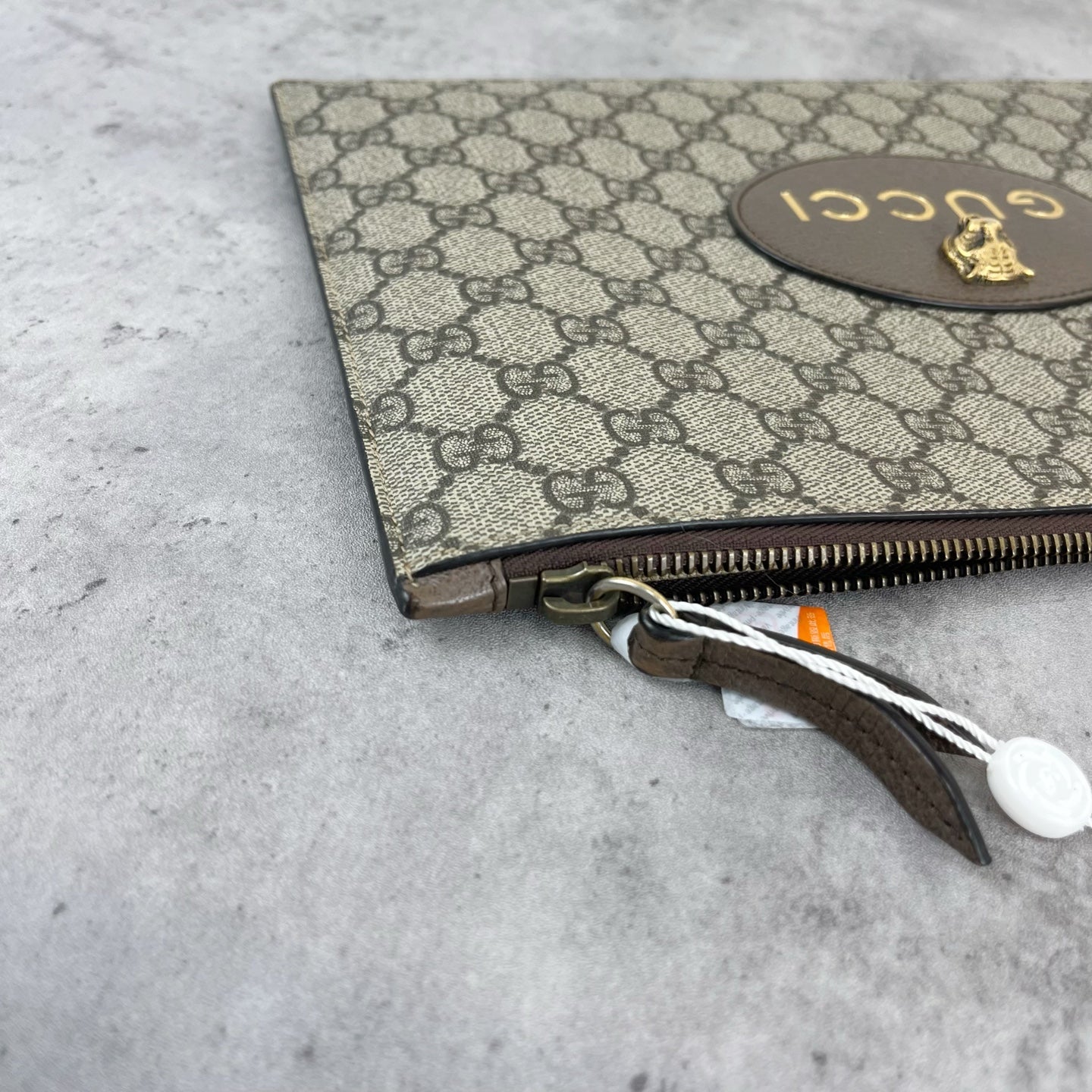 Gucci Neo Vintage GG Supreme canvas clutch bag Canvas Yellow Clutch 473956 K9GOT 8861
