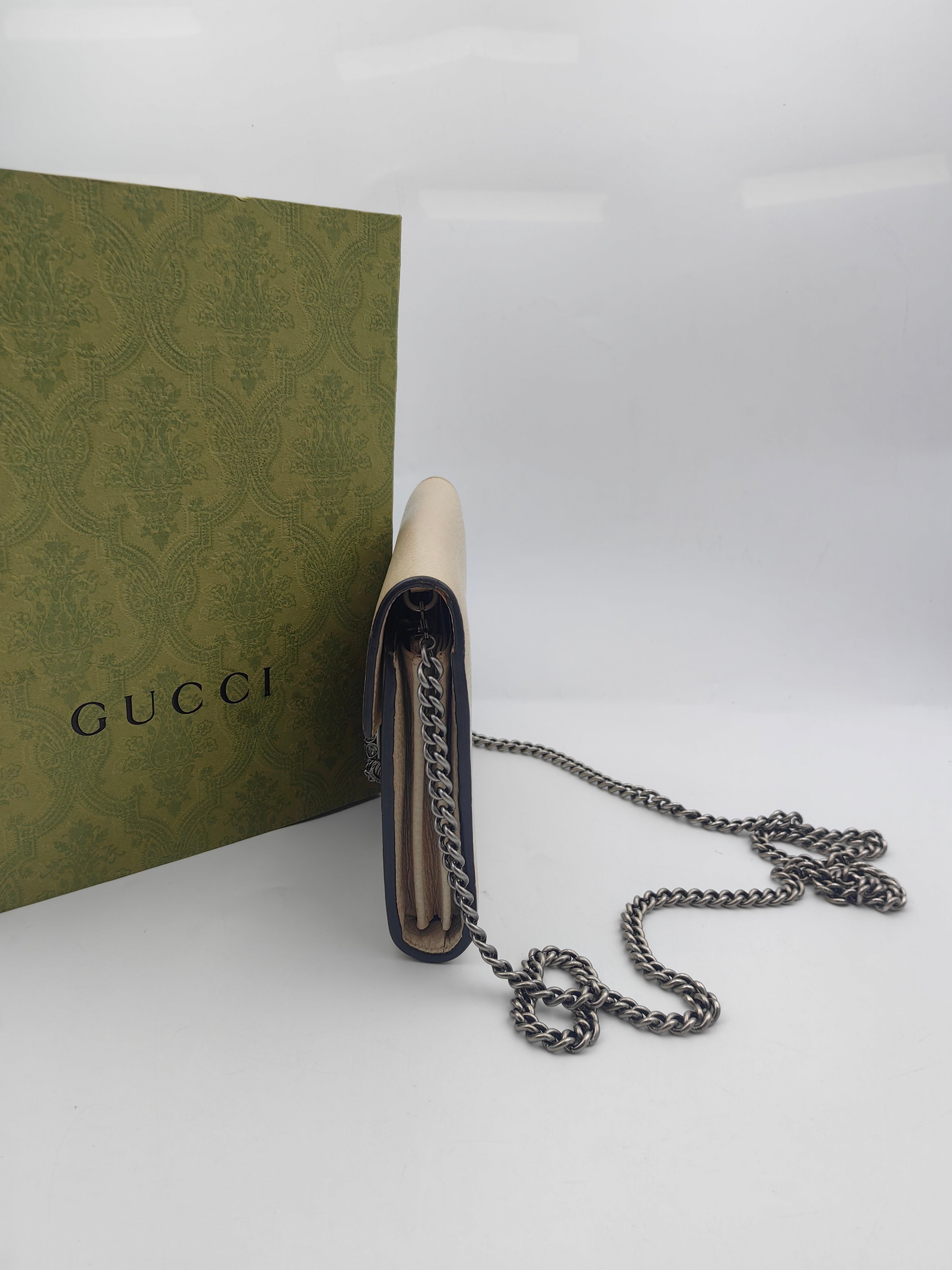 Gucci White