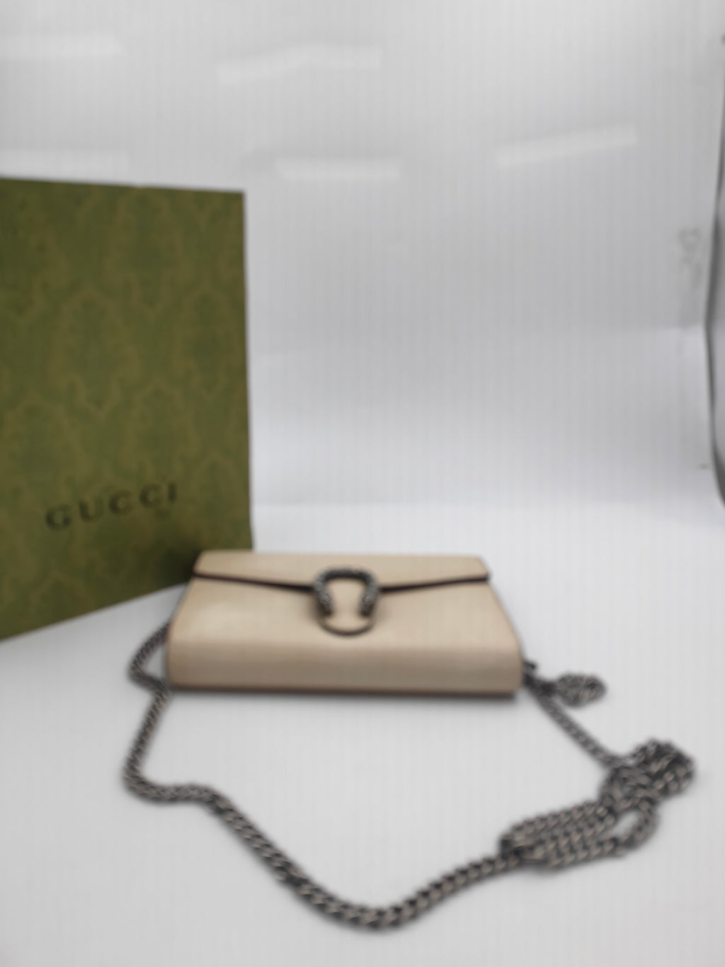 Gucci White
