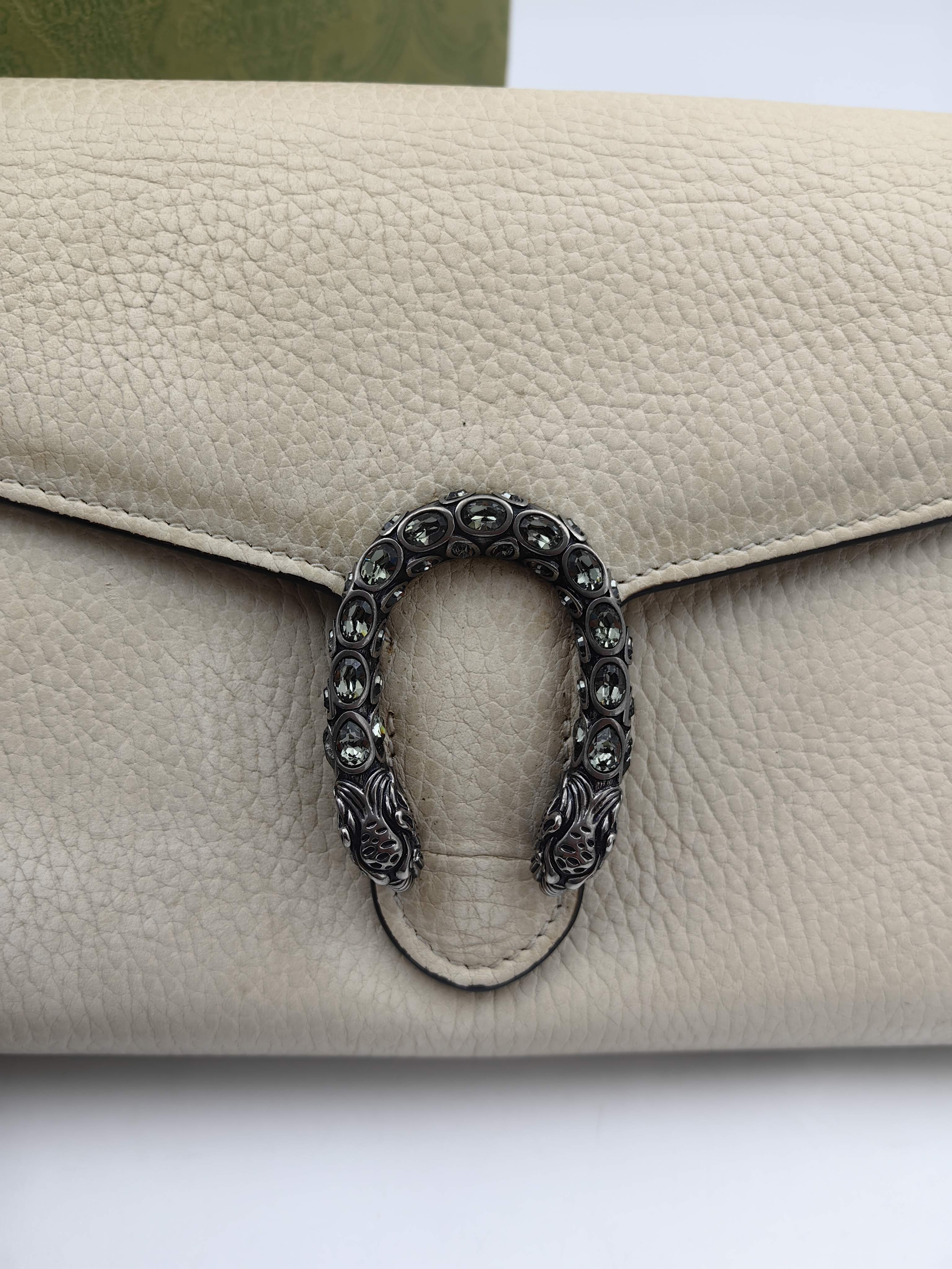 Gucci White
