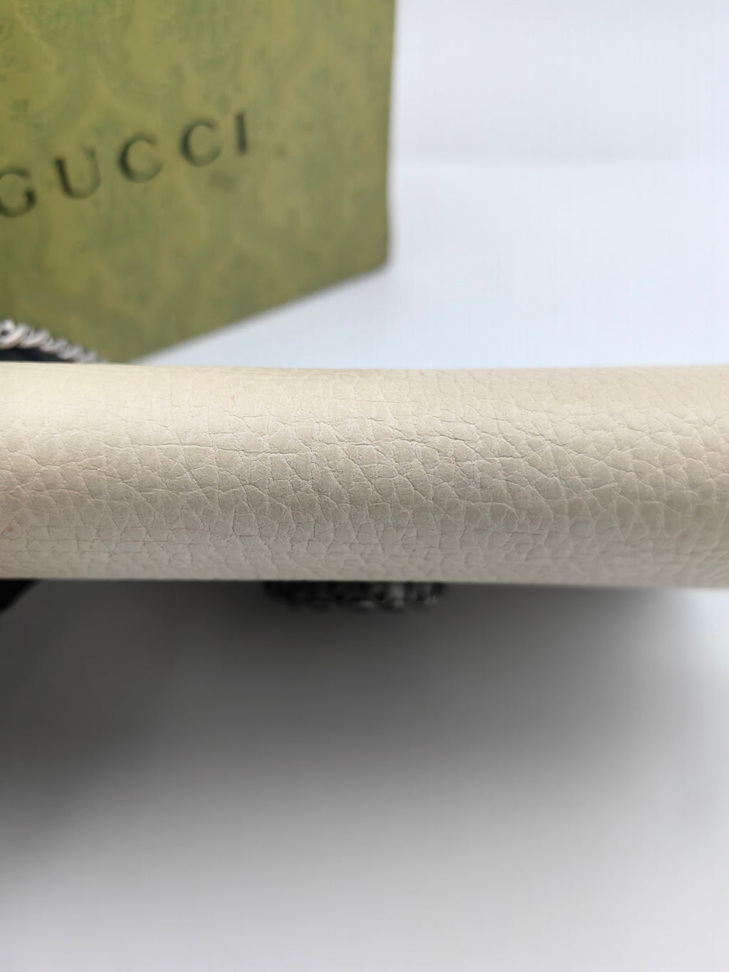 Gucci White
