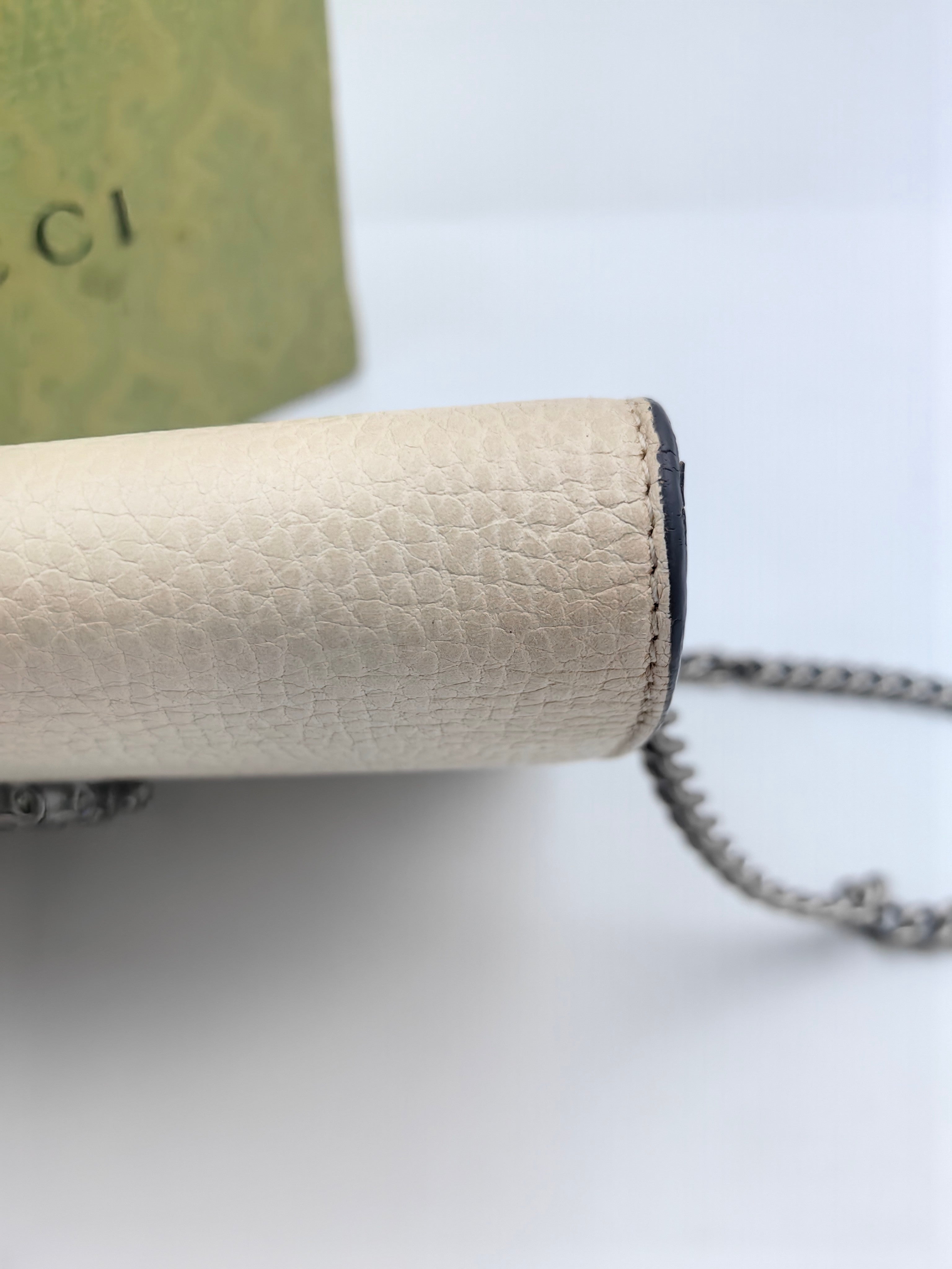 Gucci White