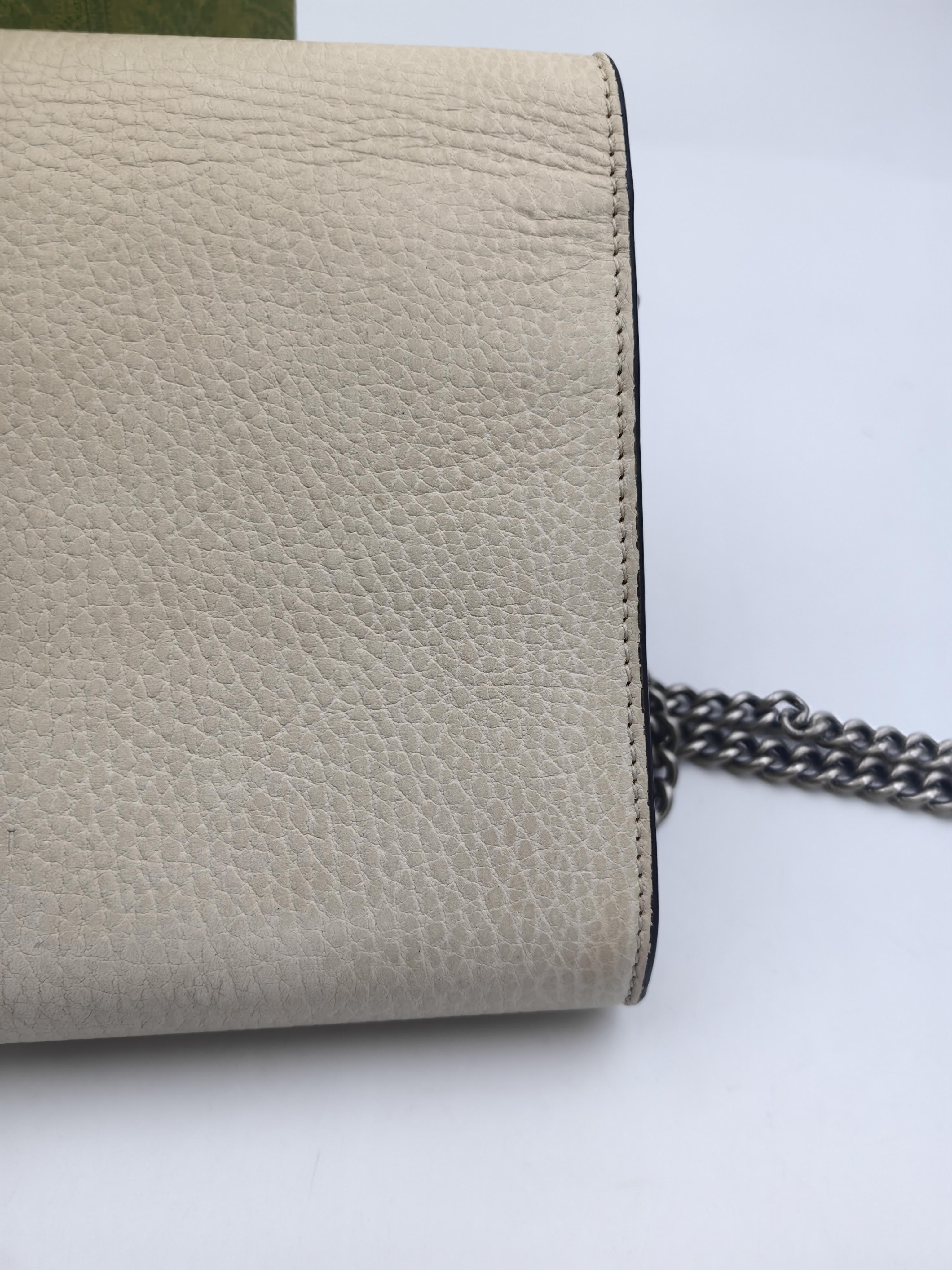 Gucci White