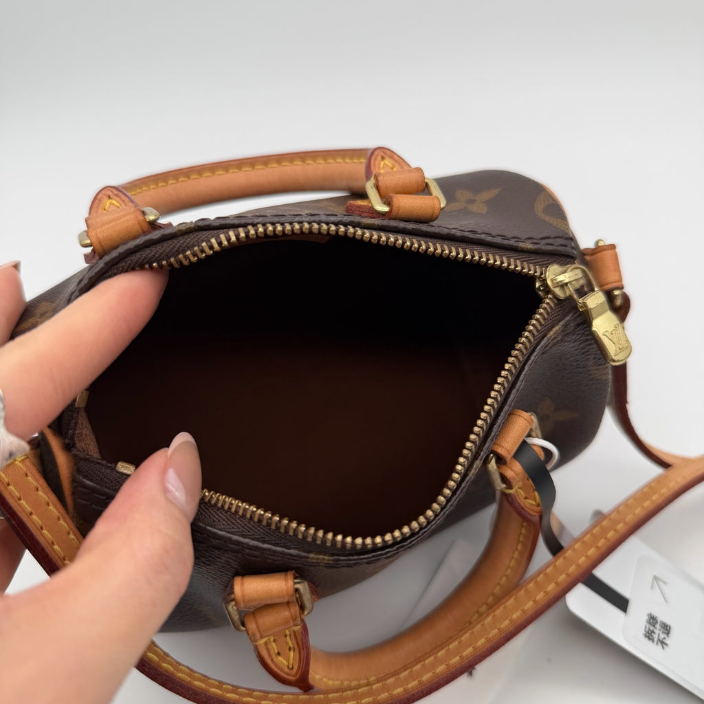 Louis Vuitton Canvas