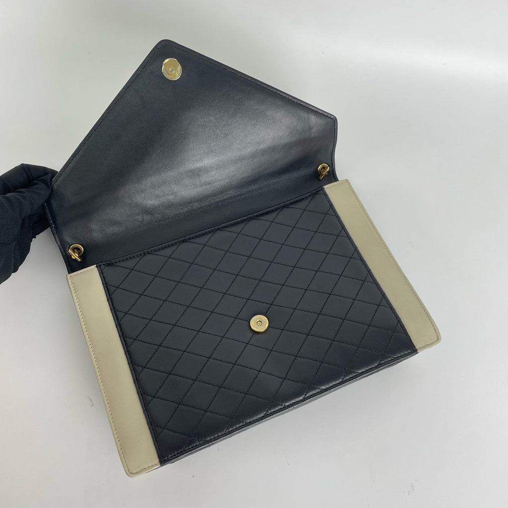 Saint laurent Shoulder Bag