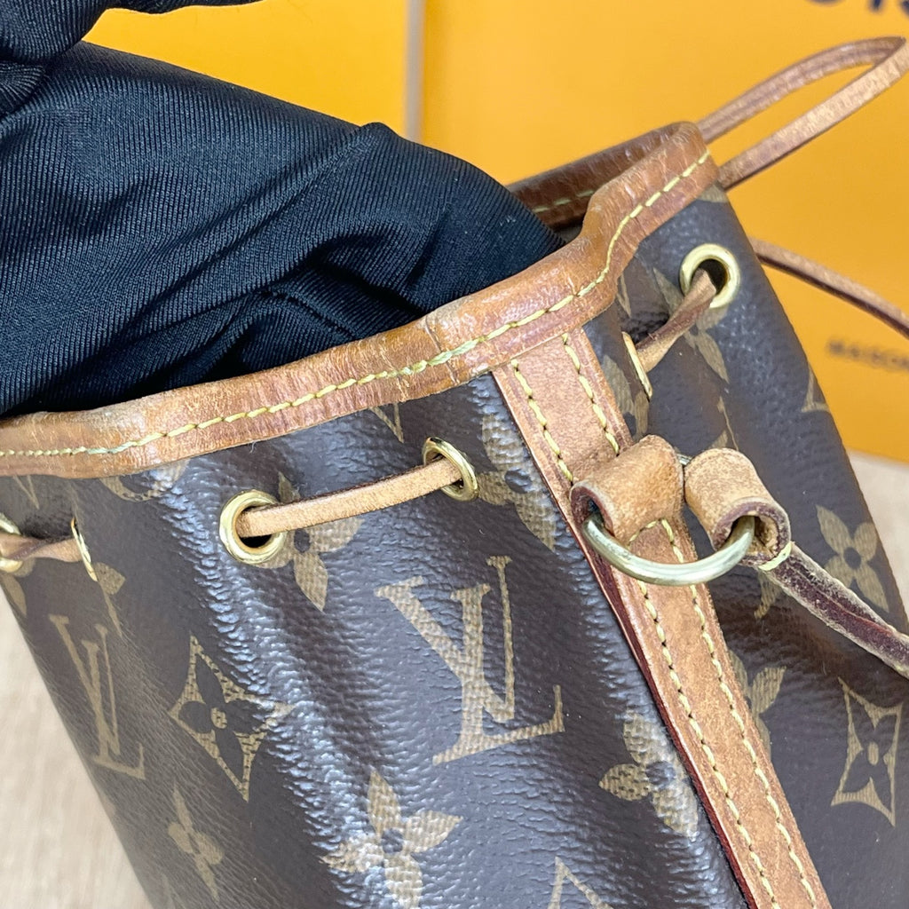 Louis Vuitton Brown Bucket & Drawstring Bag M41346