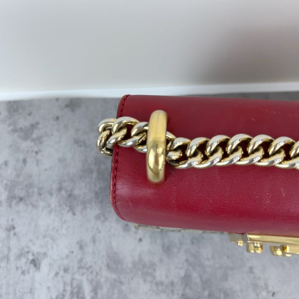 Gucci Red 409487KLQIG9784