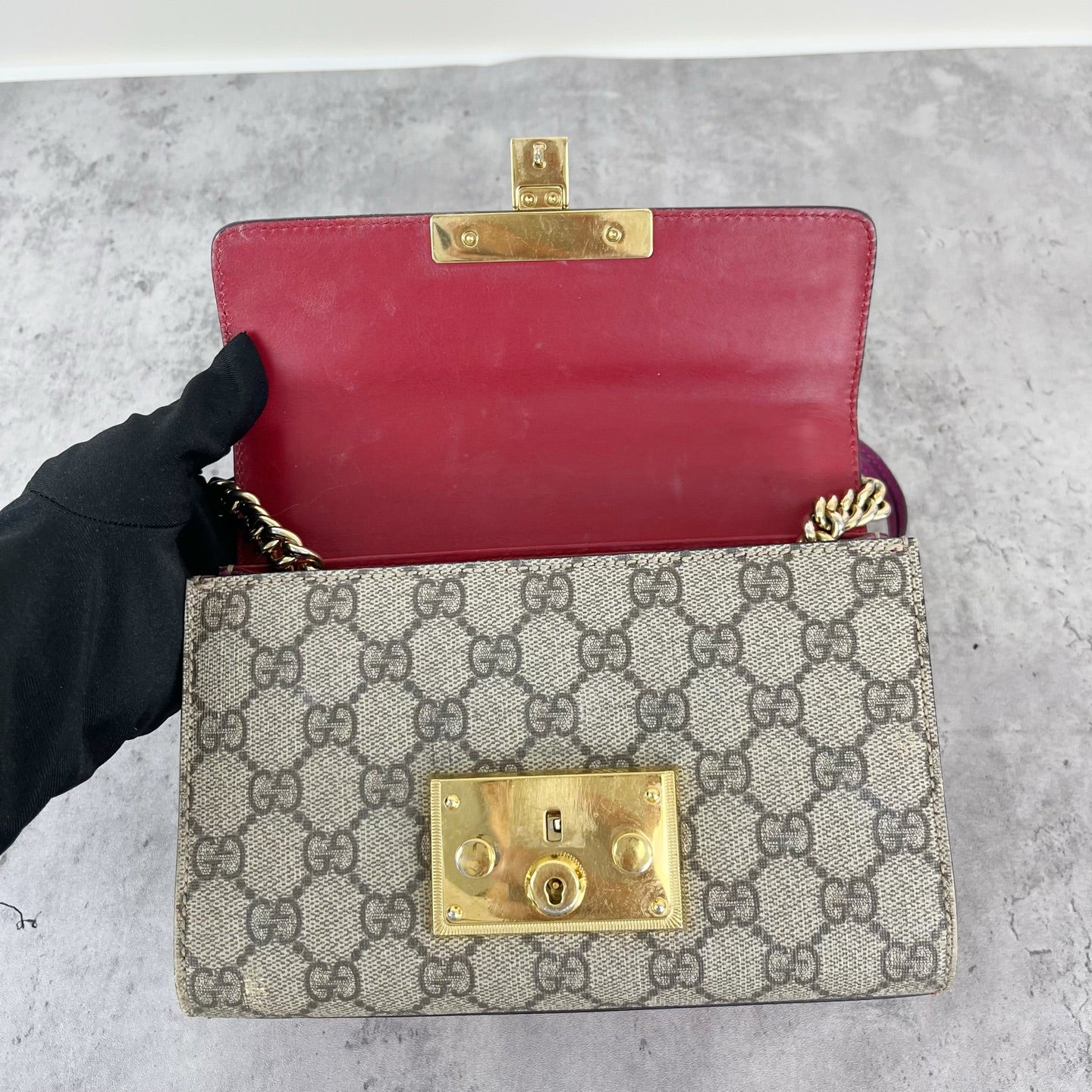 Gucci Red 409487KLQIG9784