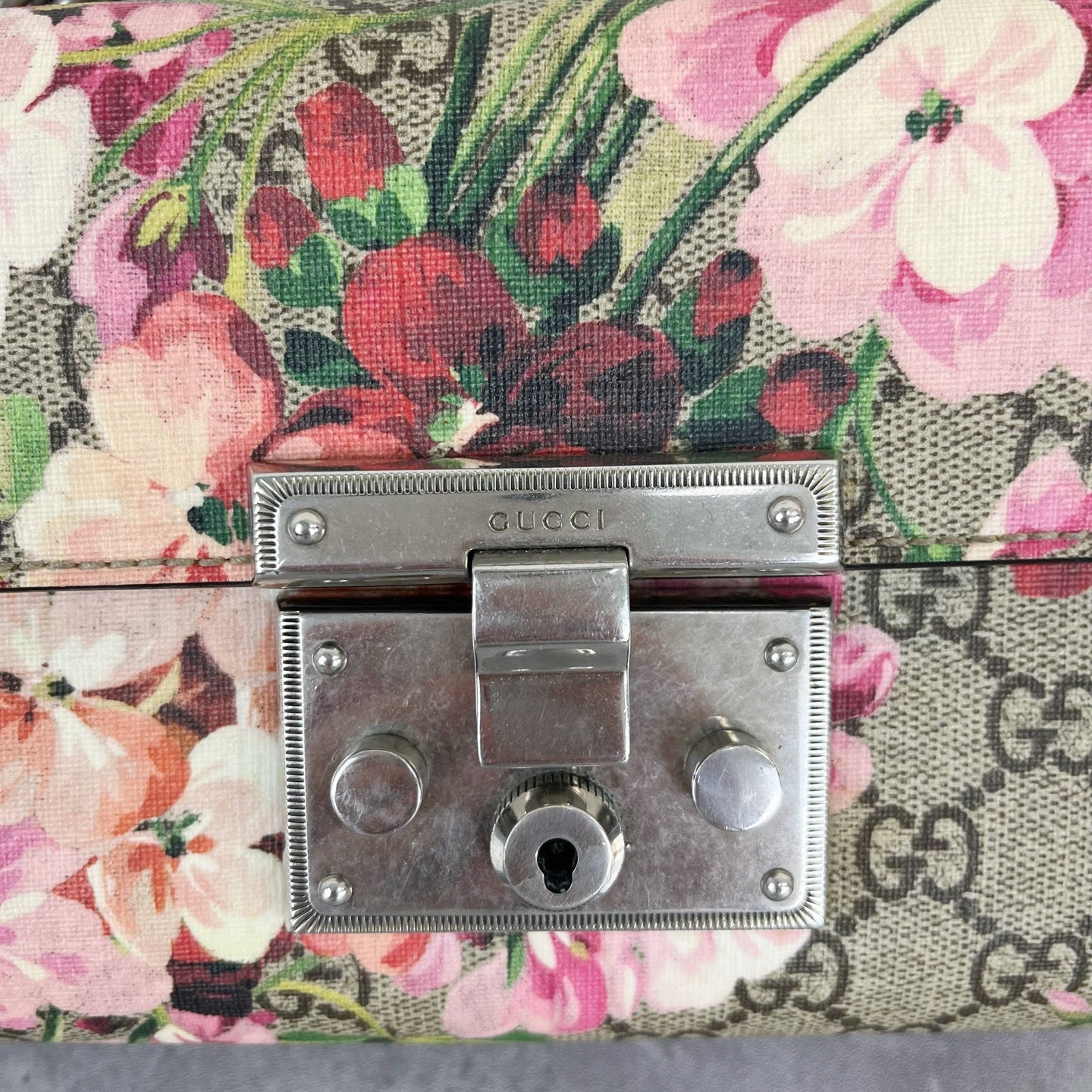 Gucci Shoulder Bag 409487-KU21N-8693