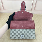 Gucci 421970KU23N8693