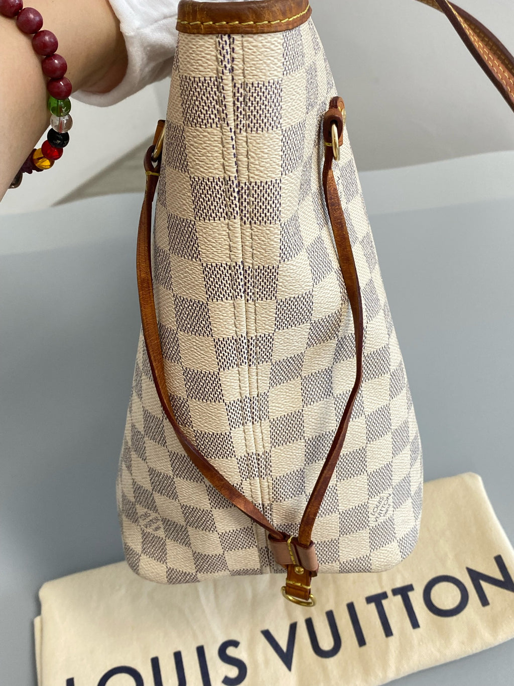 Louis Vuitton NEVERFULL medium-sized handbag N40603