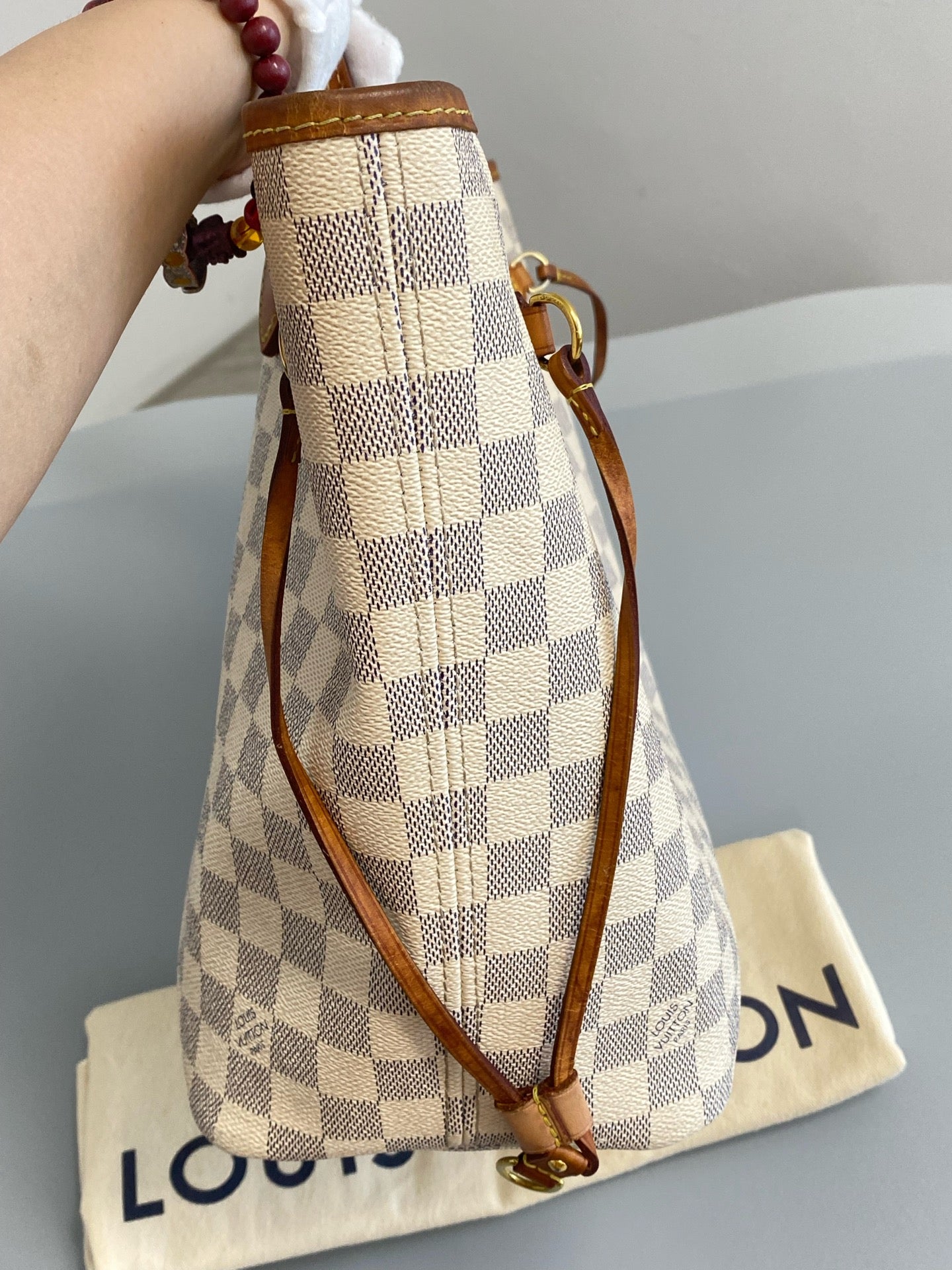 Louis Vuitton NEVERFULL medium-sized handbag N40603