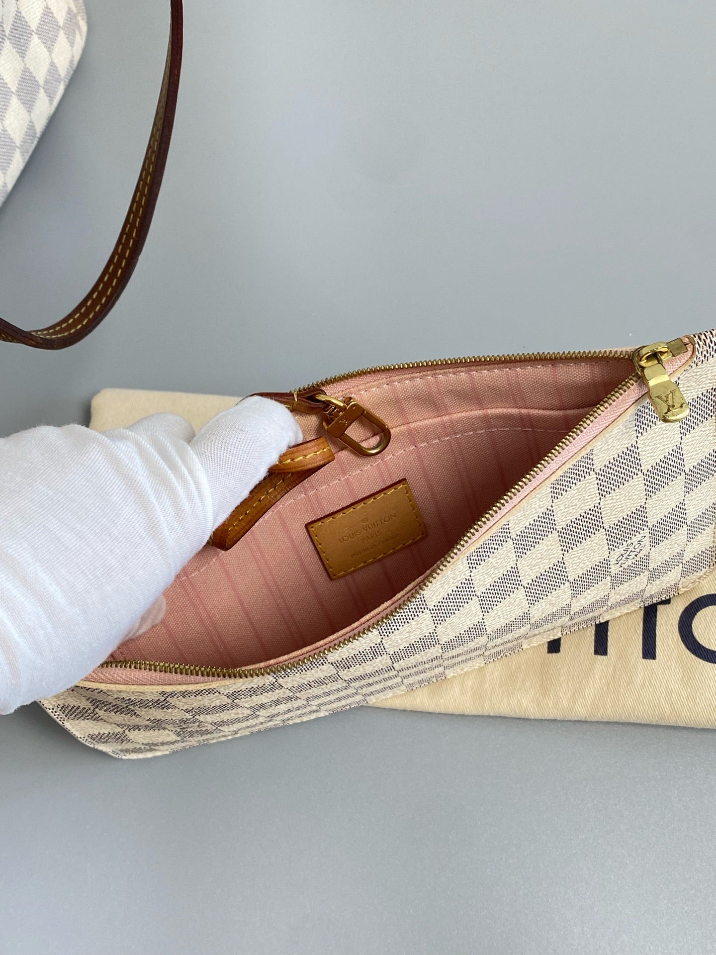 Louis Vuitton NEVERFULL medium-sized handbag N40603