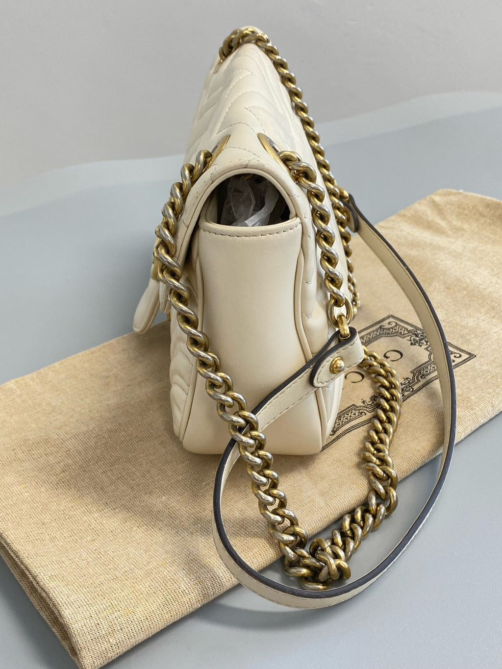 Gucci GGMarmont Collection Small Shoulder Bag Metal White 443497AABZC1712