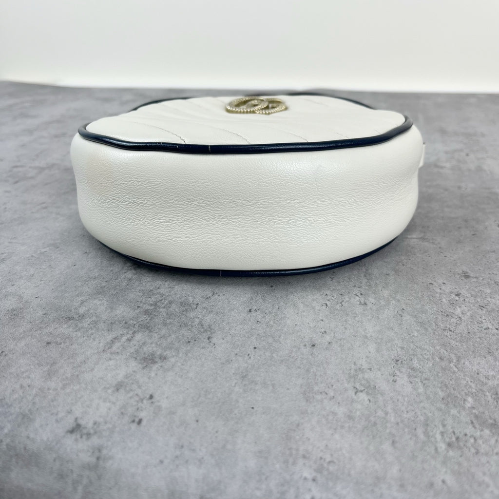 Gucci White Crossbody 550154-0OLFX-9085