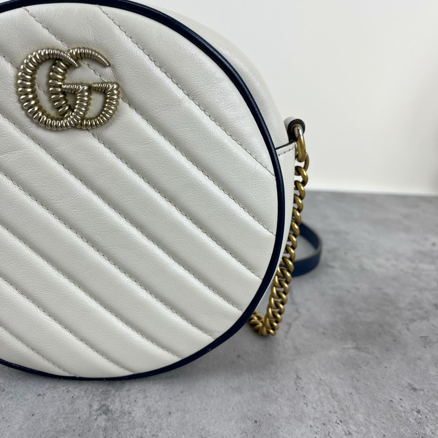 Gucci White Crossbody 550154-0OLFX-9085