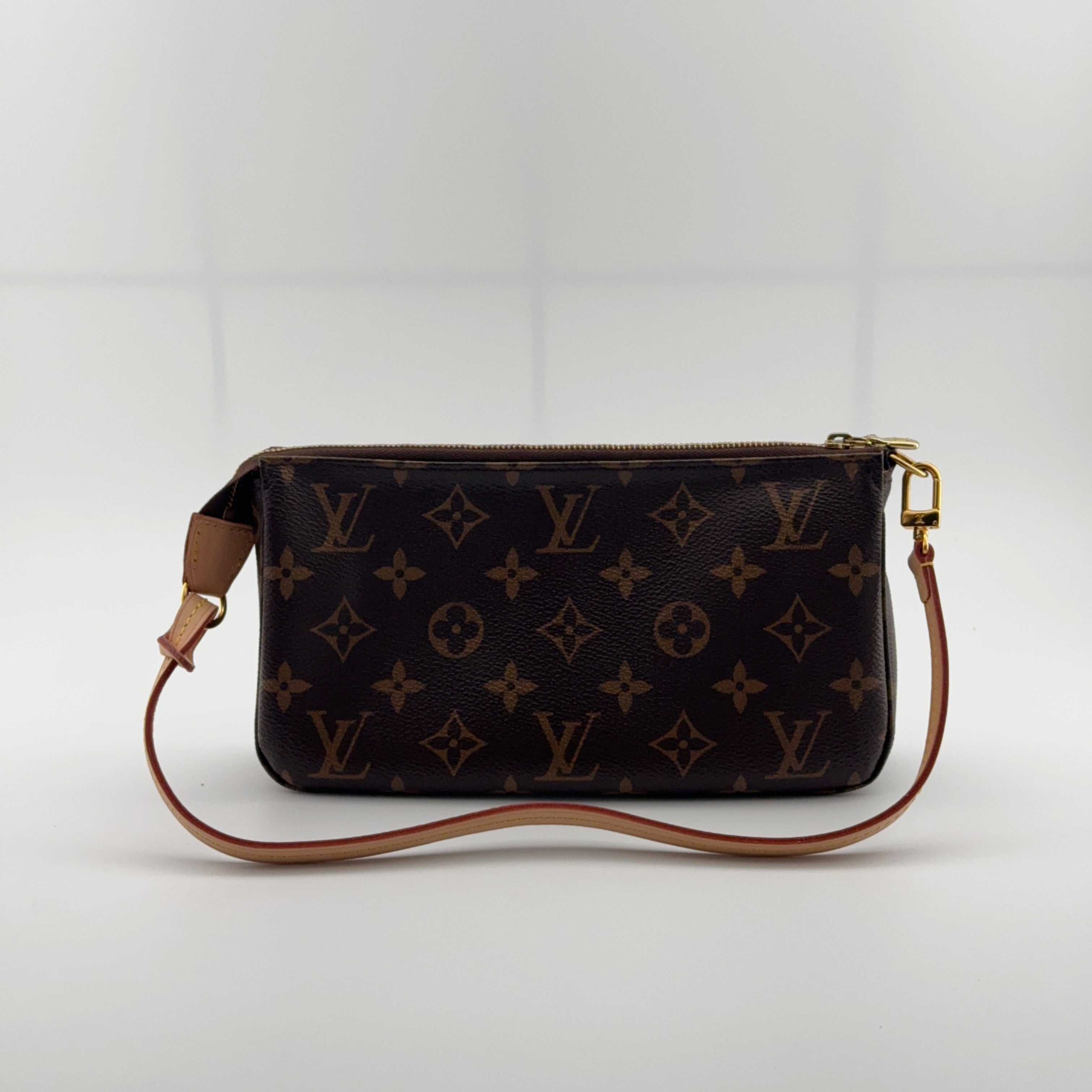 Louis Vuitton M62256