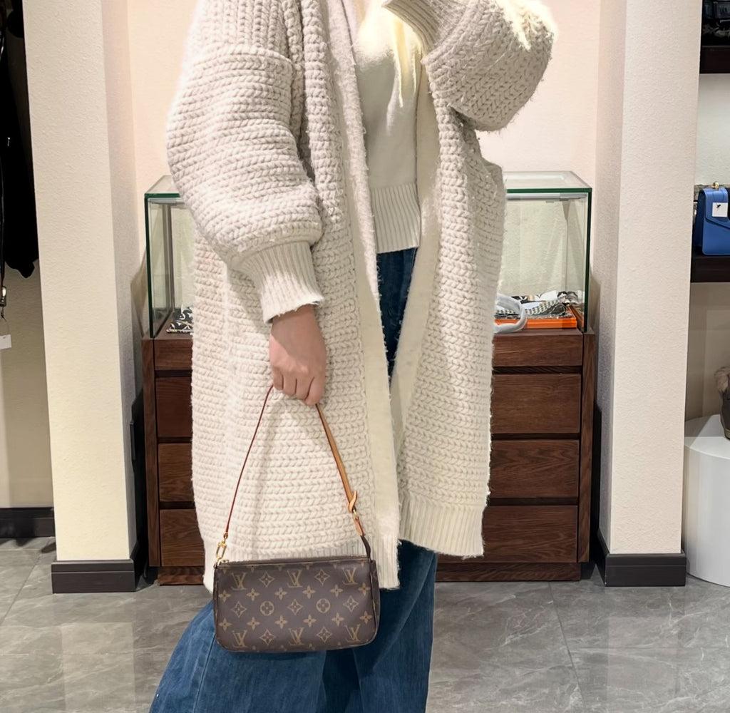 Louis Vuitton M62256