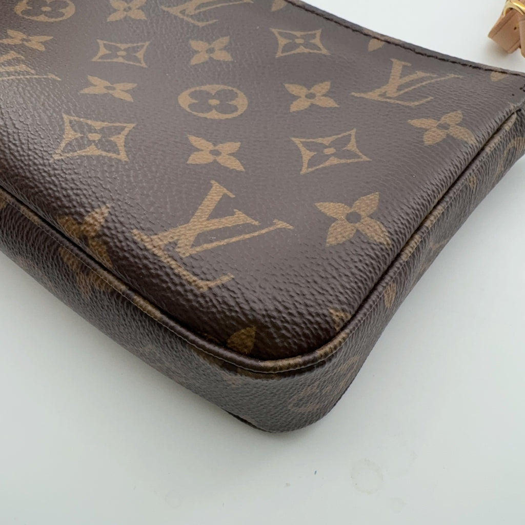 Louis Vuitton M62256
