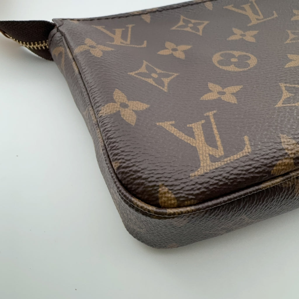 Louis Vuitton M62256
