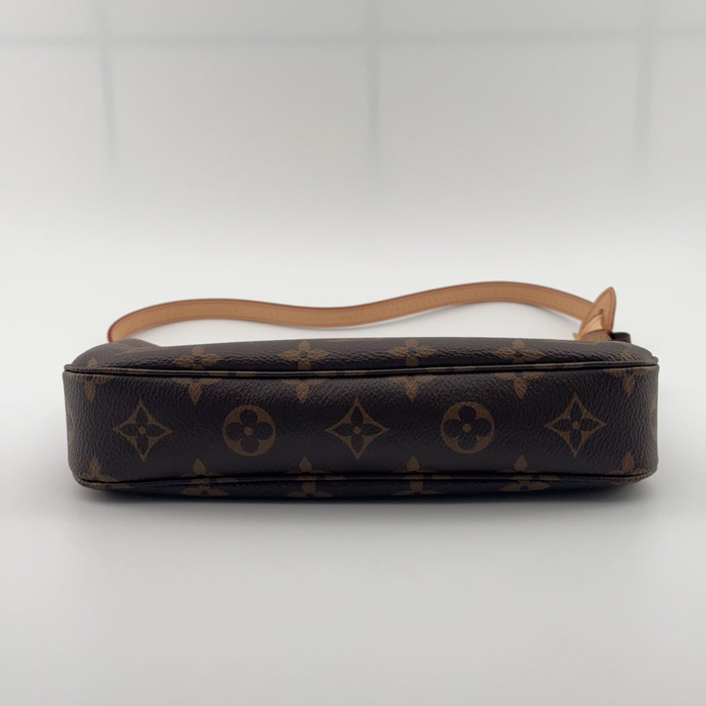 Louis Vuitton M62256