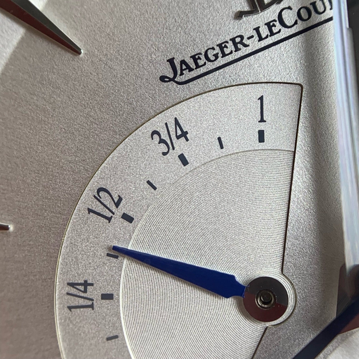 Jaeger LeCoultre Master Control Master Series Watch 40 millimeters Q4128420