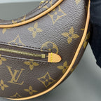 Louis Vuitton Canvas Gold