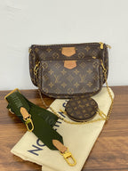 Louis Vuitton Crossbody M44813